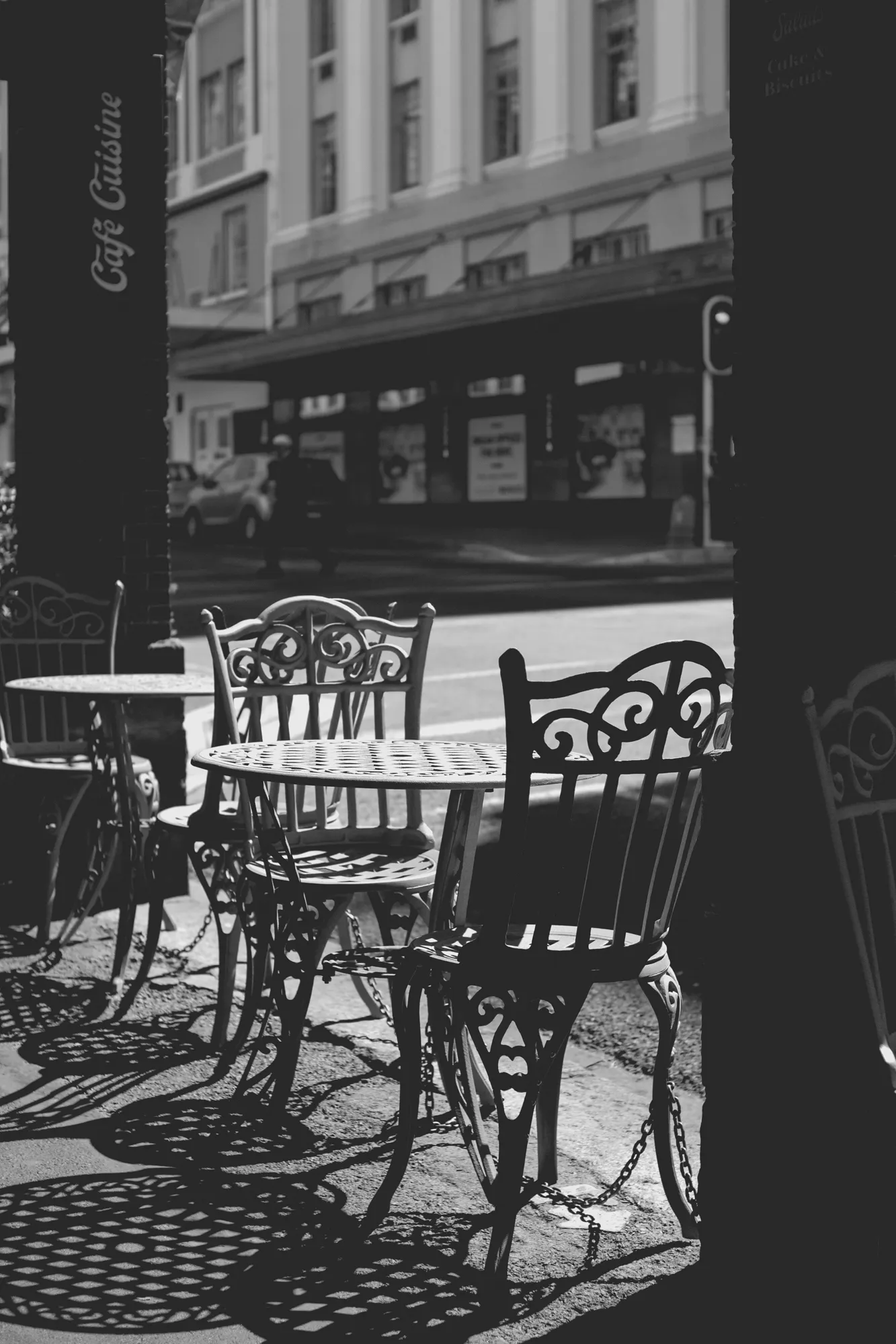 2022-02-16 - Cape Town - Coffee chairs and table beside road